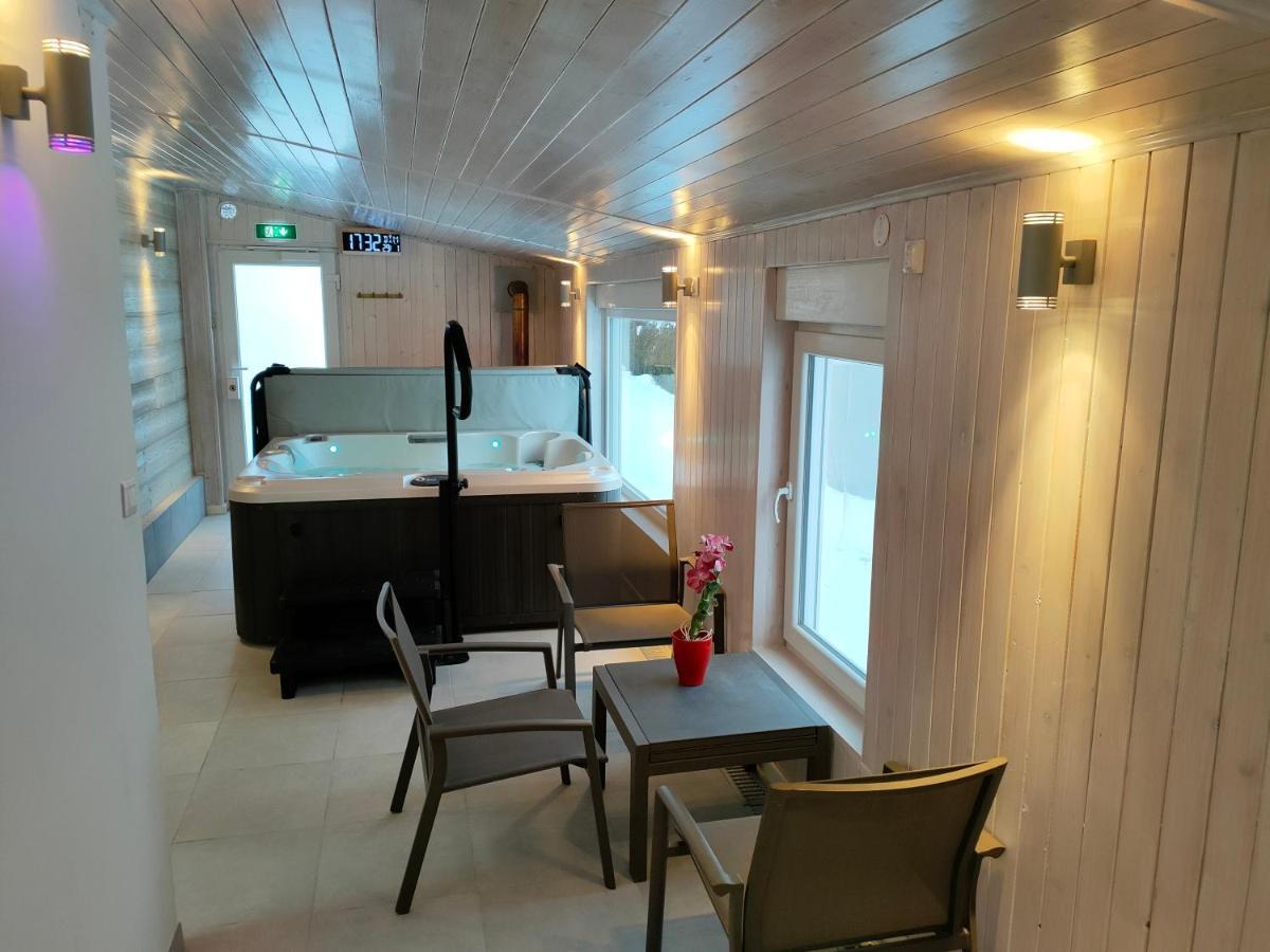 Gite 829 Montagnes Du Jura Avec Spa Et Sauna Classe 3 Etoiles Foncine-le-Haut 外观 照片